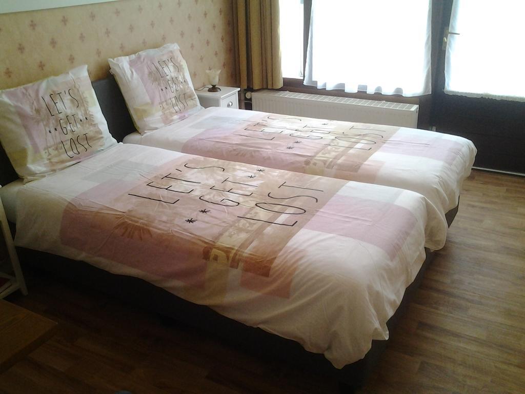 Moddergat Bed & Breakfast Meinsma מראה חיצוני תמונה