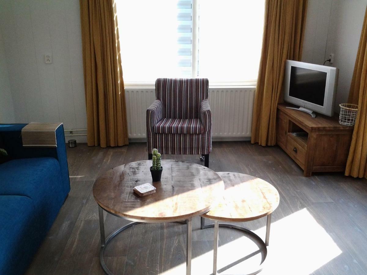 Moddergat Bed & Breakfast Meinsma מראה חיצוני תמונה